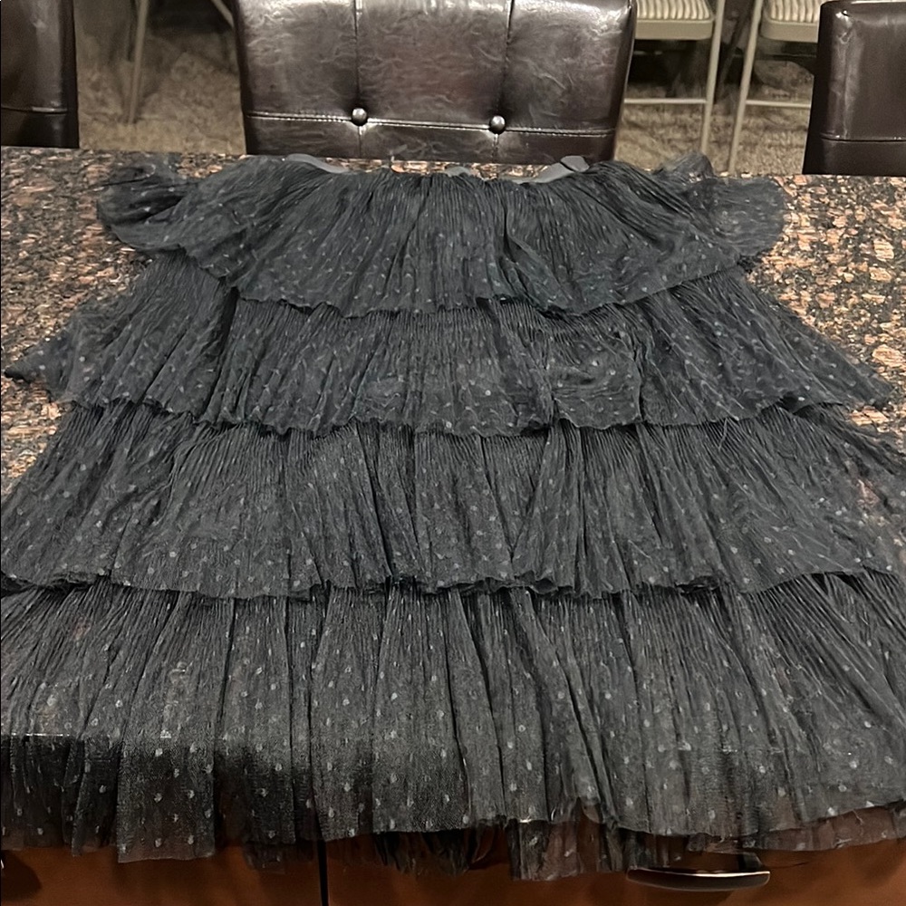 1.4.3. Story by Line Up Black Bubble Midi Skirt